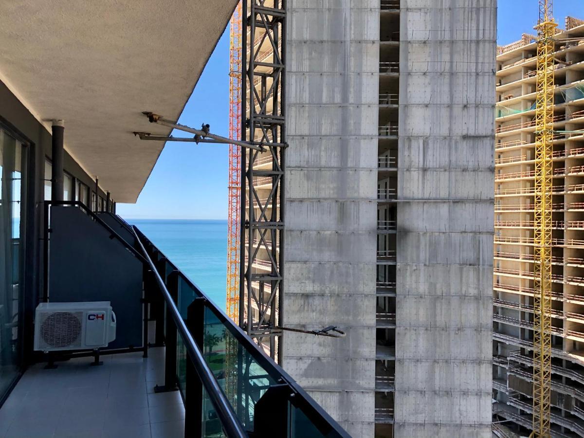 Batumi Orbi Beach Tower Luaran gambar