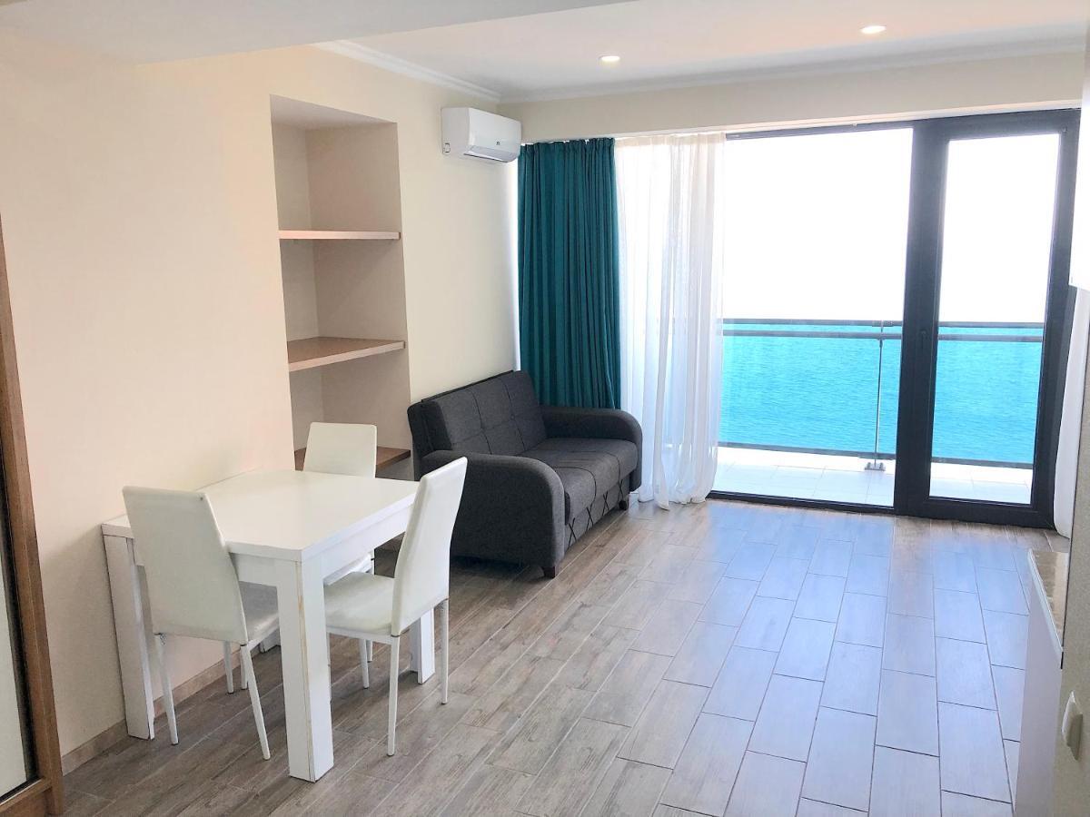 Batumi Orbi Beach Tower Luaran gambar