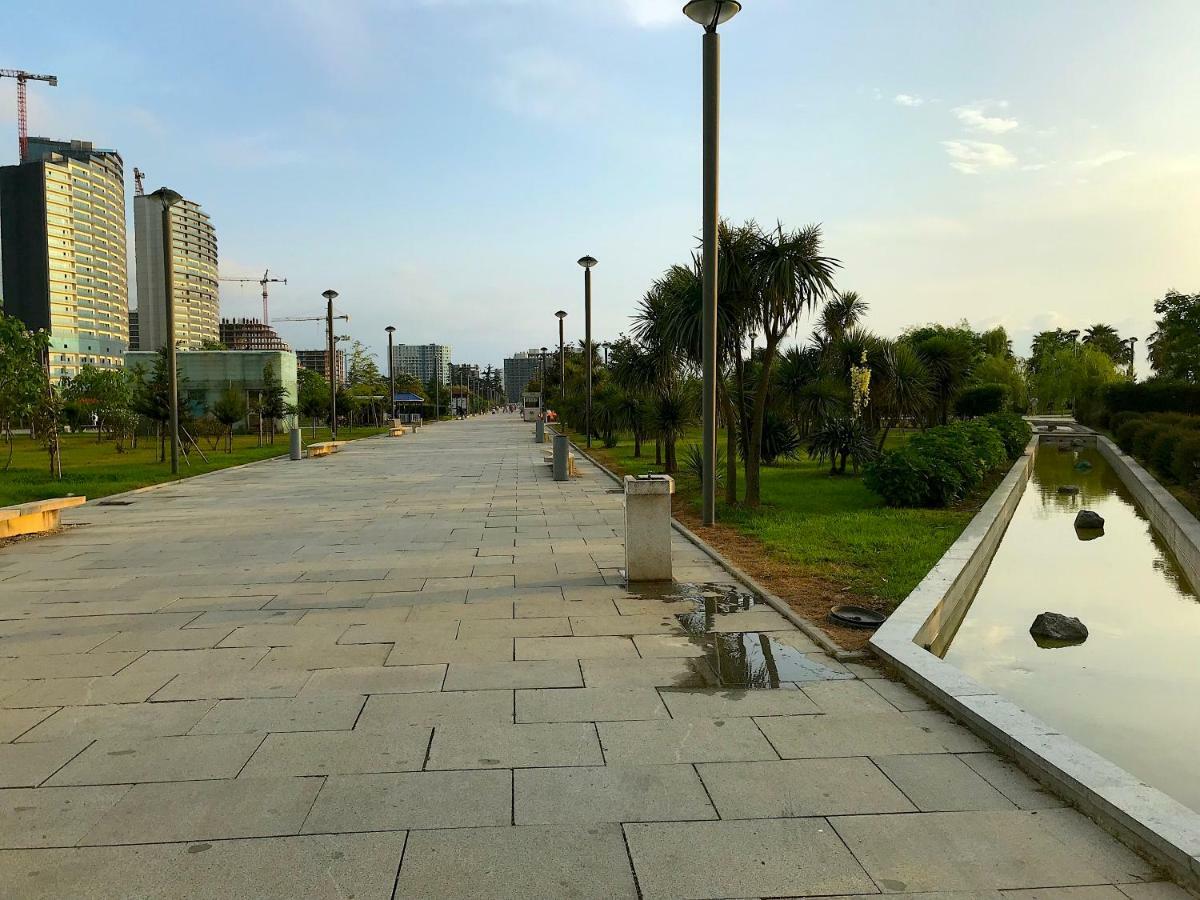 Batumi Orbi Beach Tower Luaran gambar